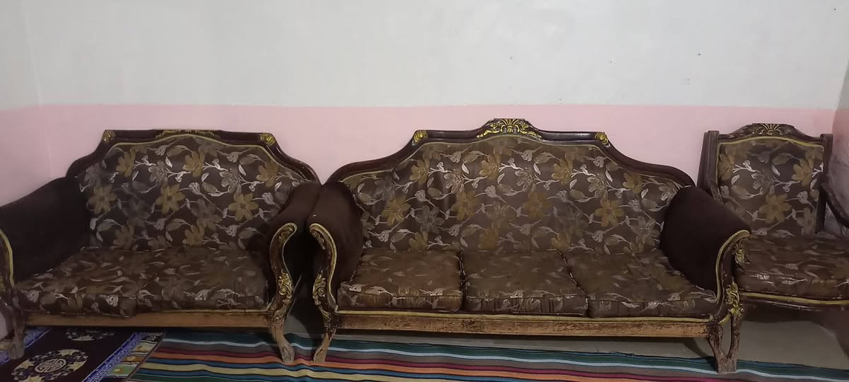 سلام عليكم مستعجل بيع تخم ٨ مقاعد نفس ماواضح بل صورة مكان جسر ديالى القديم سعر ١٥٠ الف


**إذا كنت صاحب هذا الإعلان وتريد حذفه لأي سبب، رجاءا أرسل رسالة إلى الدعم الفني**