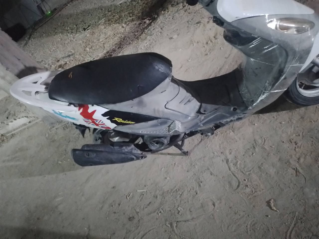 دىاجه ماكس  منغولي  نضيفه مكينه ابلادي ضمان شهر كاممل صلنصه اف ام الشراي يراسل رقم فقط ***********
