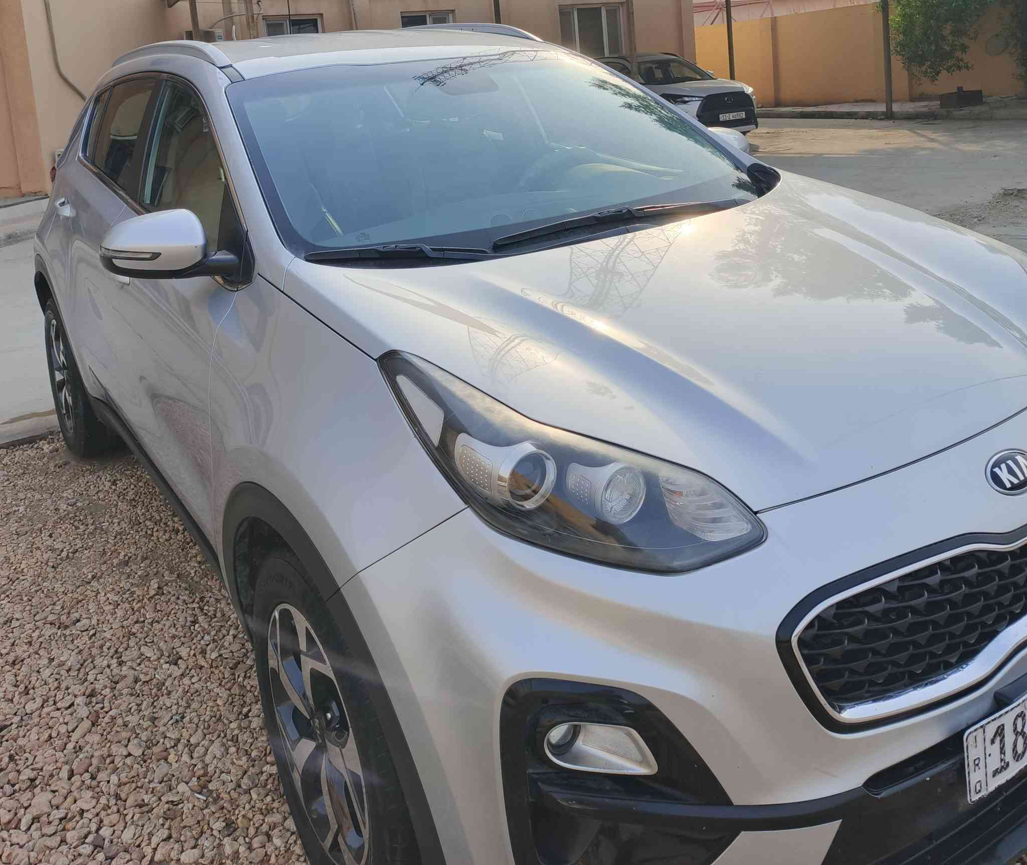 السلام عليكم 
كيا سبورتج خليجي مكفوله2019 للبيع 
رقم بابل انكليزي باسمي 
مكان السياره بابل 
***********
السعر 192 بيها مجال للشراي 
عداد السرعه 108 كيلو متر
