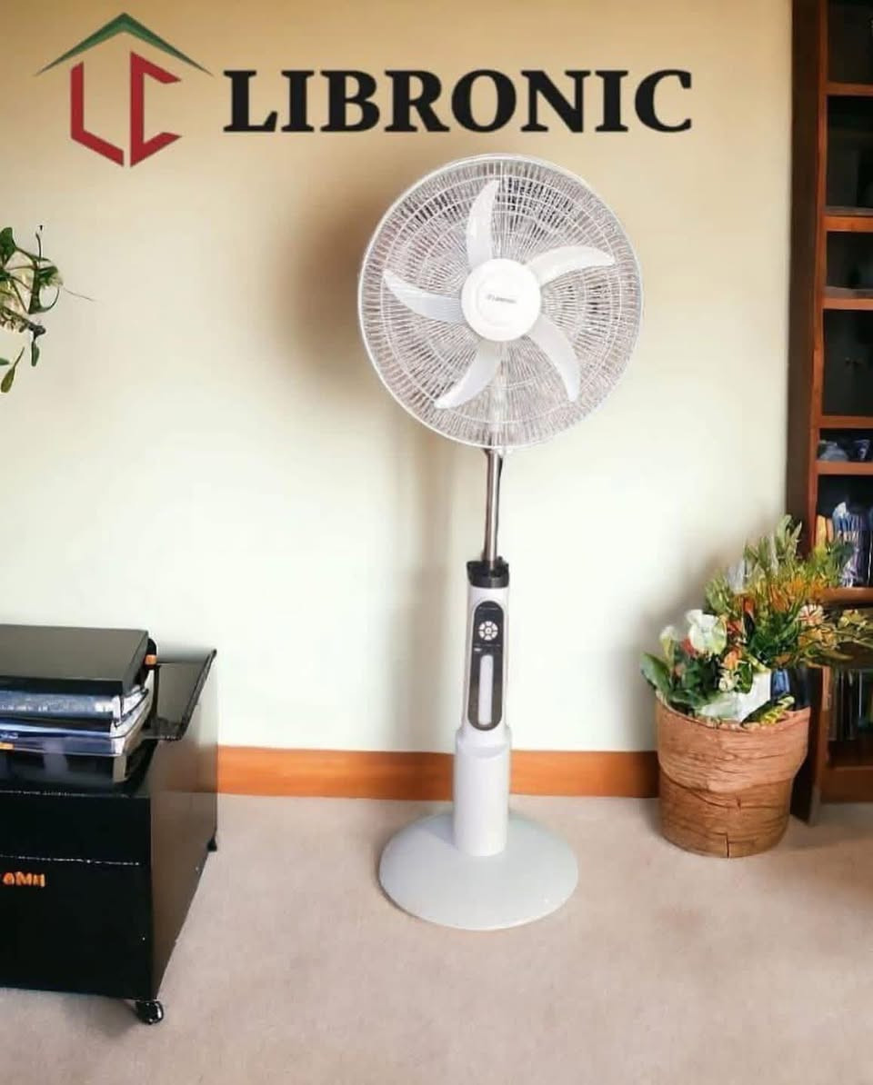 على بركة الله 
تم وصول من شركة LIBRONIC  🔥
مراوح شحن عمودية 18 انج 
بطاريه كبيره 12v/7Ah 
ريمونت كونترول 
اناره LED
3 انواع سرع مع مؤقت إطفاء 
شاحن USB للموبايل 
اعاده شحن عن طريق الكهرباء 
سعر المروحة ب ٧٥ الف 💵
يتوفر توصيل جميع انحاء العراق
متوفر البيع بالنقد والتقسيط  #البيع


**إذا كنت صاحب هذا الإعلان وتريد حذفه لأي سبب، رجاءا أرسل رسالة إلى الدعم الفني**