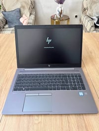 HP ZBook 15u • كور i7 8565u • SSD NVMe ٢٥٦جيجا