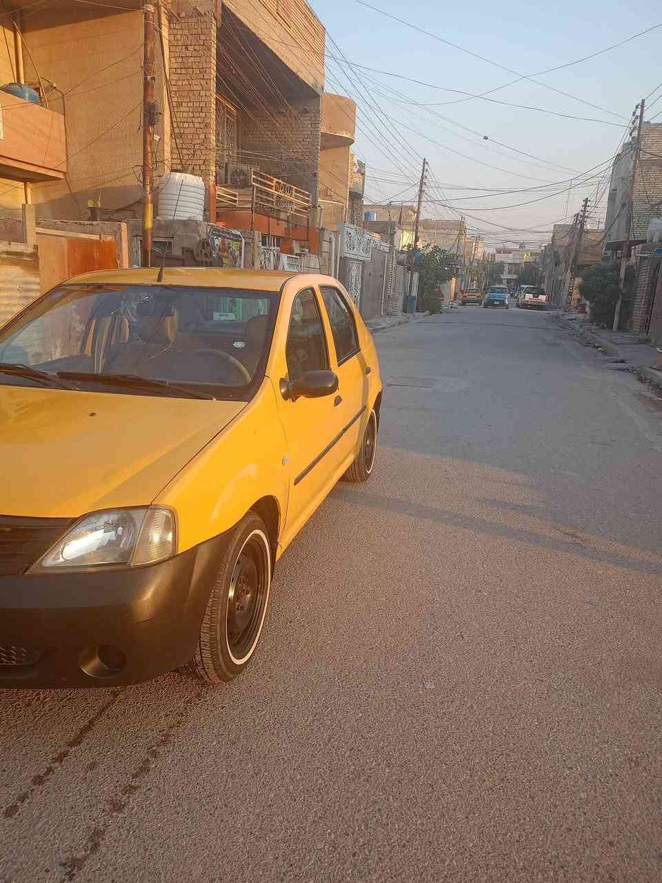 سلام عليكم
رينو لوكان موديل 2009 سيارة حلوه وجاهزه رقم بغداد 
الماني

تخم تاير كير ومكينة خير من الله سنويه 2027 
تحويل ثاني يوم سعره 37 وبيه مجال حك الجية 

***********
