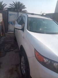 سورنتو 2011 رقم نكليزي كفالة عامه  مكلف بالنشر 07732212589