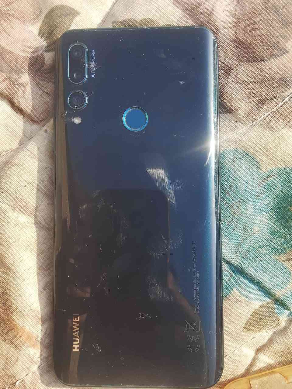 السلام عليكم موبايل هواي واي 9 برايم نضيف للبيع بدون تعليقات سلبيه تريد خاص تريد تتصل ***********
