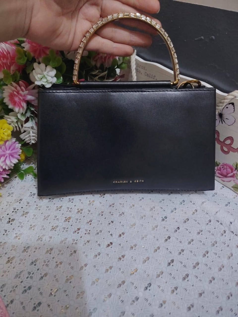 قطع تحف
سوبر كوالتي 💯💼👜👛


**إذا كنت صاحب هذا الإعلان وتريد حذفه لأي سبب، رجاءا أرسل رسالة إلى الدعم الفني**