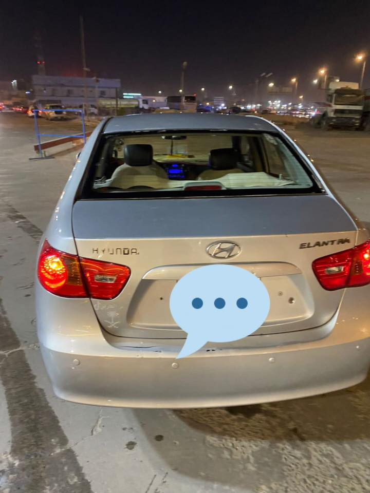 النترا أدوات كصه جنطه سياره نضيفه حداديه باتري تايرات بيه لوحات بس مكاني بصره سعر 40 بيه مجال حك الجيه رقم ***********
