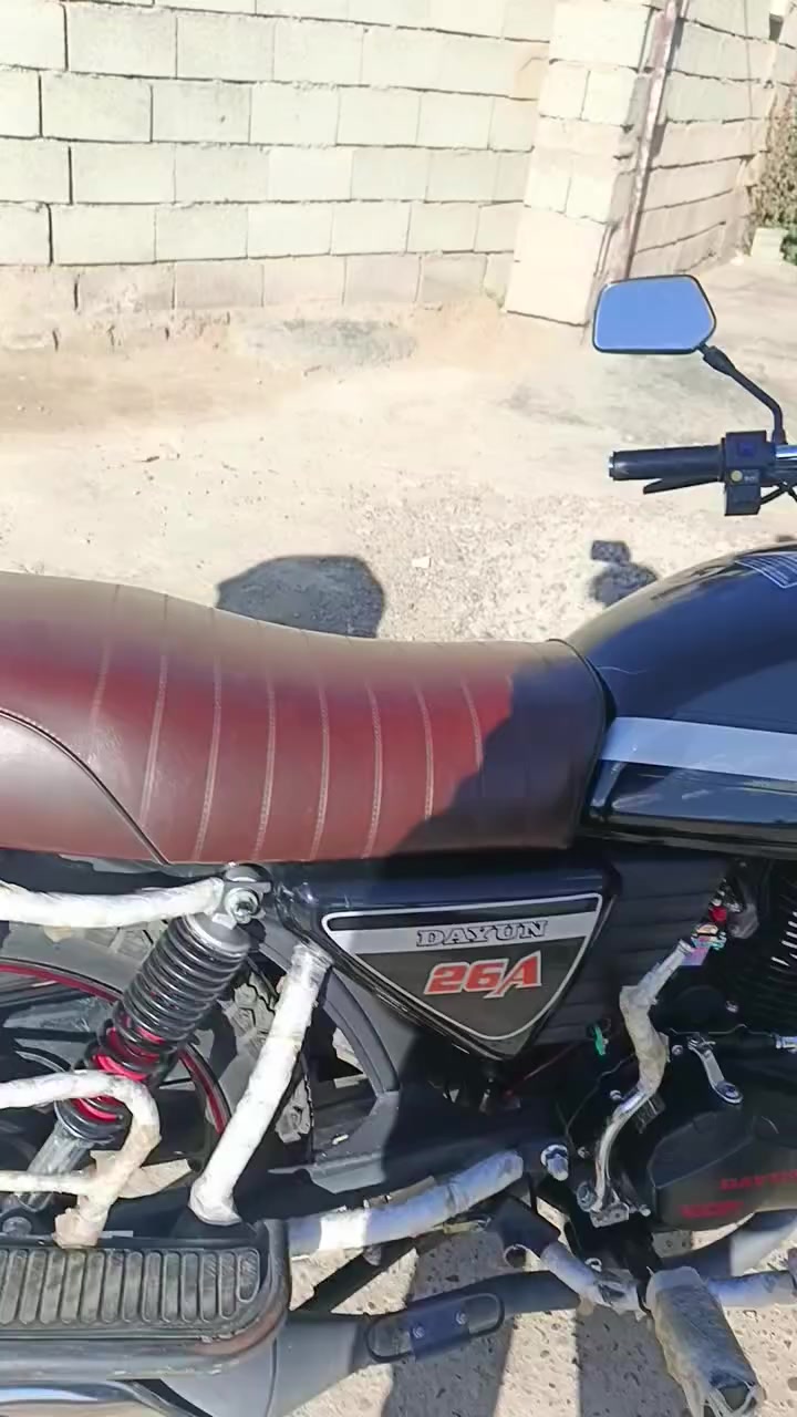 دايون للبيع شرط ما مفتوح كله بلادي 
كلشي بي شغال موديل ٢٠٢٤ 
***********
