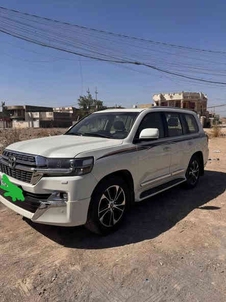 لاندكروز
رقم بغداد
ماشيه 29887 كيلومتر
موديل 21
محرك 6
السعر 450 بيها مجال. 
بيها صبغ اتصل وعرف التفاصيل 
رقم الموبايل   ***********
