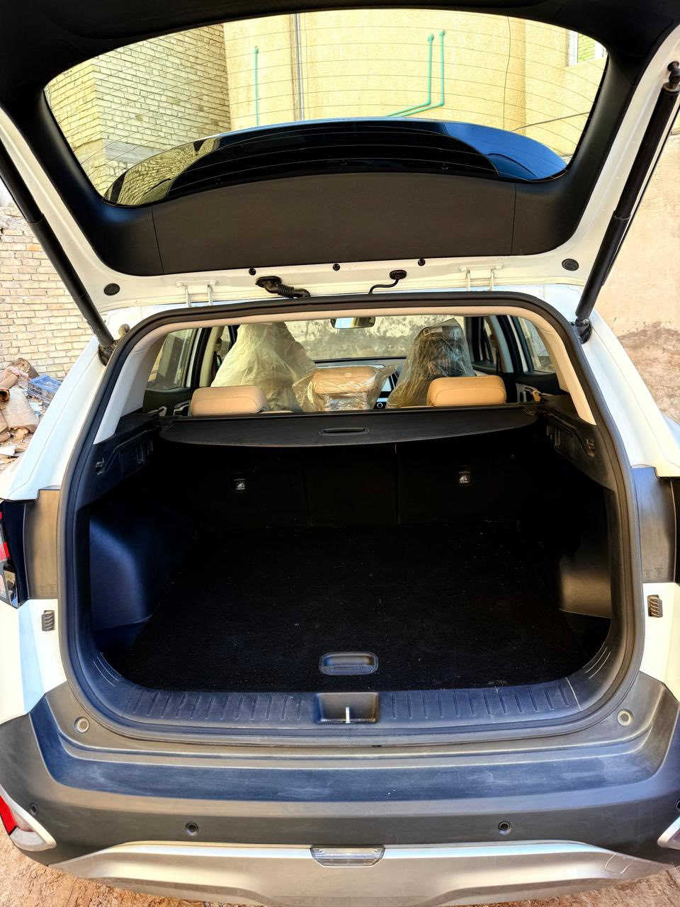 كيا سبورتج  خليجي
ضمان شركة الدولية العراقية 2024 ماشيه 18 ألف 
كراسي مري كهرباء ..انضمه قيادهتشغيل عن بعد حساسات امامي خلفي شاشه +عداد دجتل صندوق كهربائي 
ترحيب عند لاقتراب مثبت سرعه ويل 19
تبريد قطعتين داخل بيجي مخملمحرك 2000 دوش 
شاحن واير لس 
الصابيح الأمامية  LED
المصابيح الخلفيه LED
شفتات ستيرن رياضي 
مانع انزلاق 
شاشه ابل كار بلاي + أندرويد اوتوانذار عند الاقتراب
السياره كلش نضيفه وحلوه
الرقم بغداد دولي باسمي 
السعر 237 وبيها مجال 
***********
بغداد الطالبية
