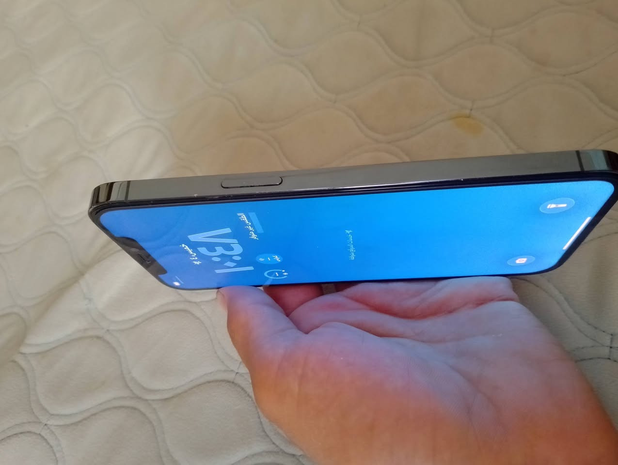 ايفون12بروماكس  شرق اوصط  ذاكرته256 جيجبايت موبايل مبدله شاشه جديده نوعيه راقيه الضهر بي فطور  بطاريته 78 سعره 300الف  مكاني  حله حمزه الغربي ***********   وجهاز للبيع  ريدمي امنيه اسيه اثير  يأخذ شريحتين  شاشه جديده والضهر مكسر سعره 80الف
