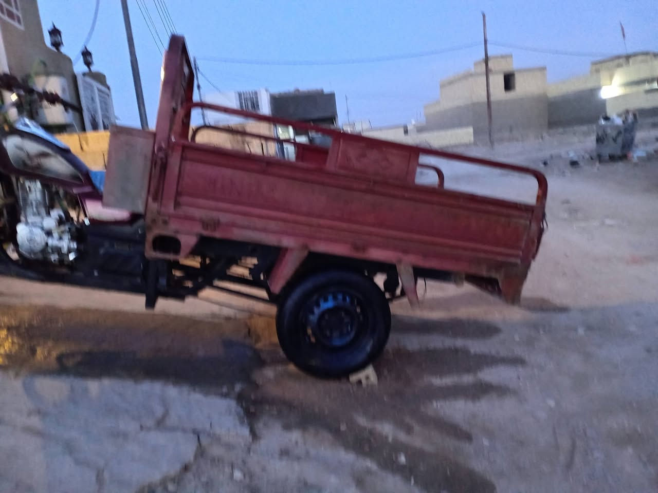 ستوته لبيع موديل 2015 جاهزه مكينه بيه جديده دبلات جدد غراضه كلهن جدد مكانه كربلاء حي الموظفين ***********
