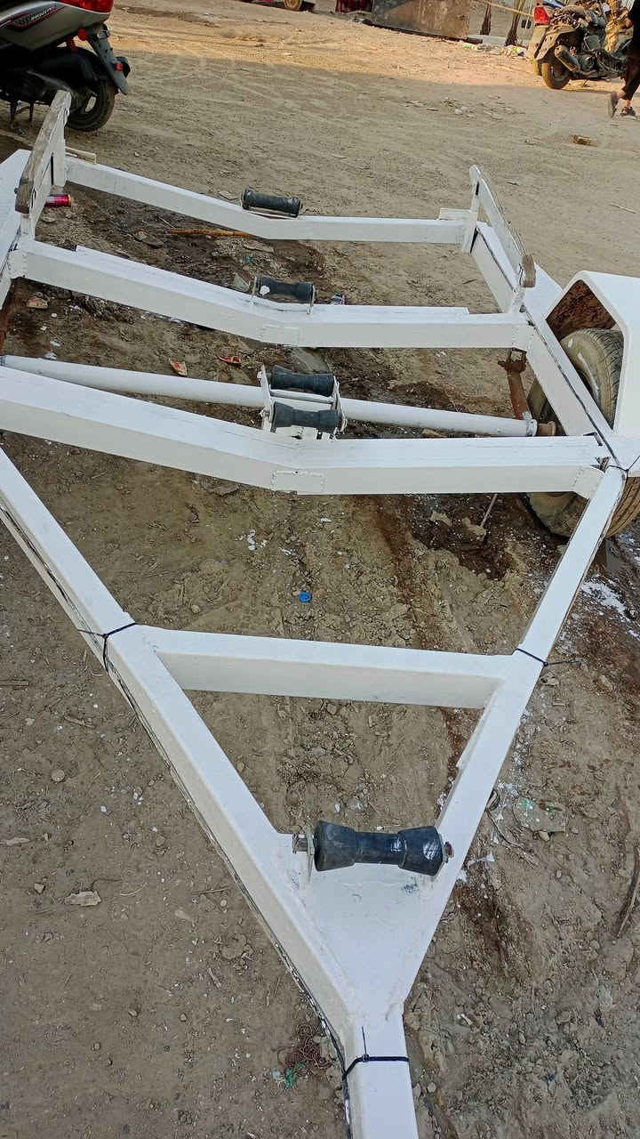 مكلف بالنشر عربانه زورق سعر 500 قفل مكانه بغداد ***********
