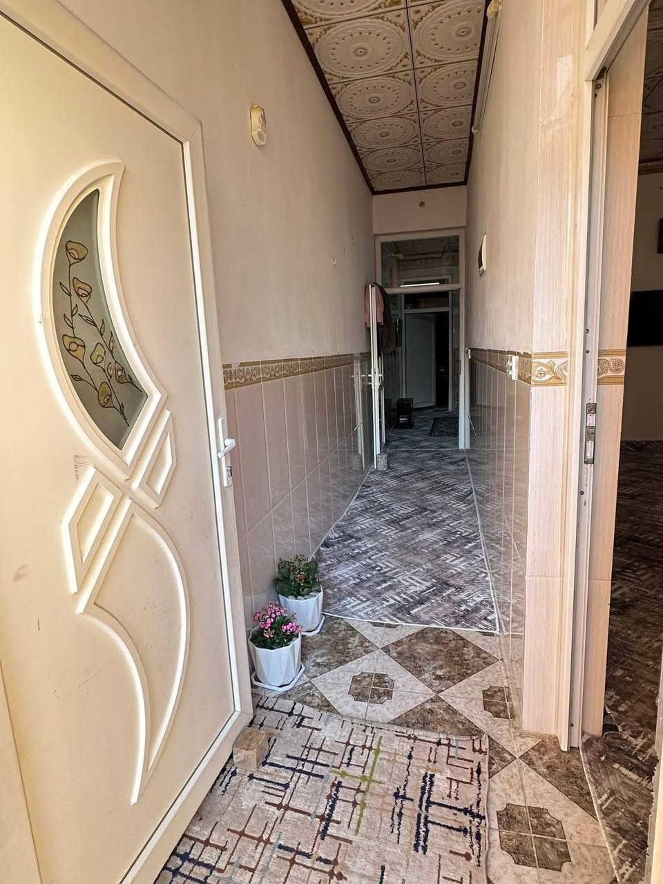 هەرزان هەرزان خانوویەکی زۆر هەرزان و گونجاو 

سلام علیکم

#خانووی_نایاب بۆ فرۆشتن ⛪💒
ناونیشان 📍کەلار _ ناحیەی ڕزگاری (سموود) 

◼️ گەڕەکی ژاڵە 🌆🌃 کۆڵان سەبەکان 🛣️
◼️ ڕووبەری 5 بە 20 = 100 مەترە 📏📐
◼️ تاپۆی یەک ناوە  🖼️
◼️ شوێنێکی زۆۆر خۆش و دڵگیری هەیە. 
◼️ کامل ژوورەکانی 1.20 کاشییە ✅
◼️ ڕووی خۆر بەیانییە 
◼️ نرخەکەی زۆۆۆر گونجاوە ✅✅

🔴 ژوورەکانی ئەم خانووە پێکهاتووە لە ⬇️

🔶 میوان 🪑🚪
🔶 مساعد مطبخ 🍽️🫖
🔶 هۆڵێک 🖼️
🔶 ژوورێکی نوستن 🛋️🛏️
🔶 ڕۆشنایی 🪟
🔶 مشتەمەلات 🛁🚿

بۆ زانینی نرخ 💵پەیوەندی بکەن بەم ژمارانەوە 📲📞📳

***********
***********

دەتوانن سەردانی
#نوسینگەی_ئەیوب_لە_سموود بکەن 

ناونیشانی نوسینگە ◀️ ڕزگاری جادەی نێو بازاڕ 🛣️
🔴 سەرووی شارەوانی سموود. 🌆🏣
🔴 تەنیشت شیرینی خانەی زانا🍹🏢

ئێوەی بەڕێزیش هەر موڵکێکتان هەبوو بۆ فرۆشتن یان ویستان بیکڕن دەتوانن ڕەسم و زانیارییەکانتان بنێرن بۆ ژمارە ڤایبەری 📳✅ ***********
