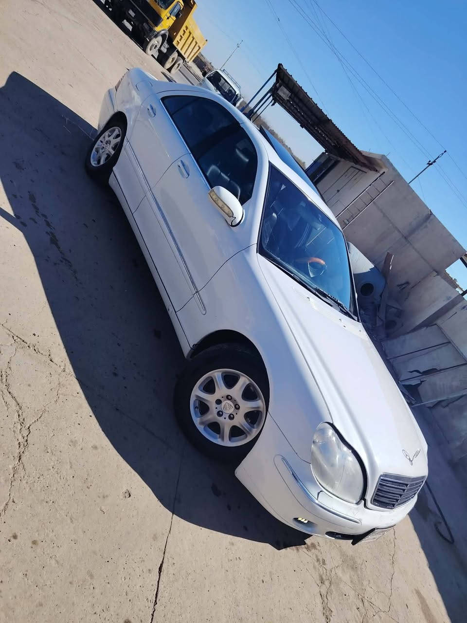 سلام عليكم مكلف بلنشر
مارسدس غواصة
رقم بغداد الماني 
موديل 2005
معلايه 2013
محرك بلادي كير اتوماتيك شرط تبريد ثلج قطعتين سلايت فتحة طكتين برده خلفية
بدون صبغ ع بلاد
السعر 65وبية مجال مكان صلاح الدين بيجي
 الاتصال على الرقم ***********
