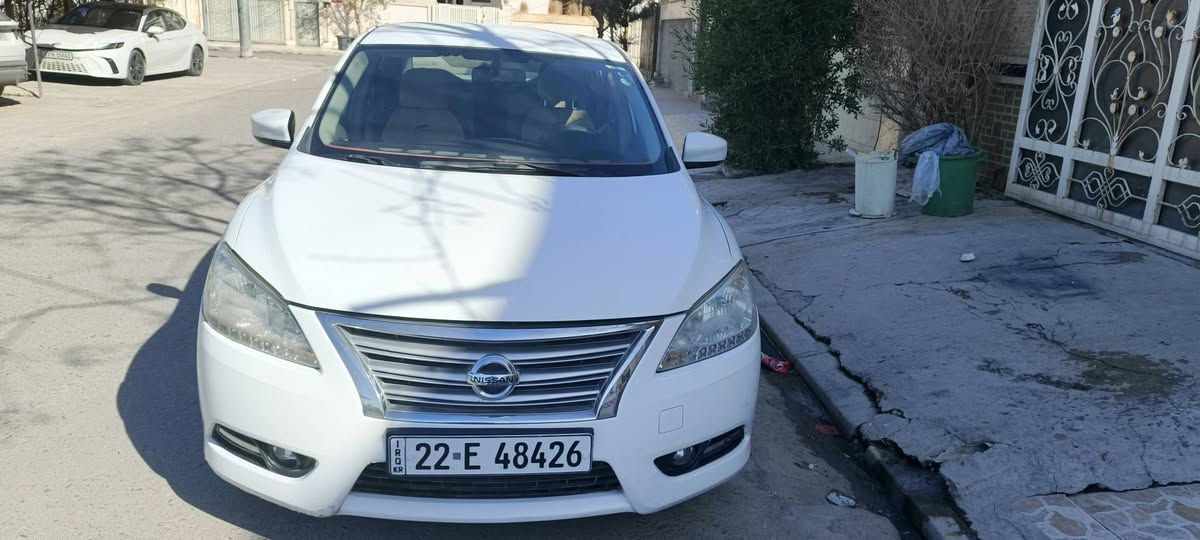 نيسان سنترا خليجي رقم اربيل بسمي موديل 17 بيها 3 قطع صبغ بدون دواخل أثر شخط بابين وجاملغ السياره تخم تاير باتري جديد تبريد ثلج 
ادامه  دهن گير حساسات خلفي ماشيه 109الف
 السعر خاص خابر وتدلل *********** مكاني سامراء
