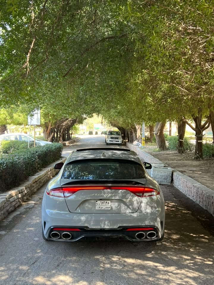 للبيع او مراوس
كيا ستنكر GT2 لون سموك  داخل احمر فول المديل 2023

فول موصفات واحد لا واحد معروفة الجيتي تو 

محرك 3.3 6سلندر توين تيربو دفع خلفي 

سيارة جديدة وحلوه مابيهة اي نقص

حادث جاملغ امامي وبنيد بدون دواخل يرباك ستيرن فقط 

بدون رقم بعدهة تترقم بغداد 

السعر 20 الف دولار 💲 

مكاني بغداد رقم الهاتف 

(***********)

