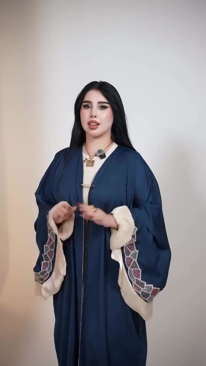 بسم الله الرحمن الرحيم 

اللهم صل وسلم على نبينا محمد وآل محمد 

عباية  + بينصل + شال

خامة اوركينرا مع شغل يدوي راقي جدا شرط الفحص 

فري سايز تلبس من 38 ال40
متوفر جملة ومفرد 

توصيل جميع المحافظات 4الاف


**إذا كنت صاحب هذا الإعلان وتريد حذفه لأي سبب، رجاءا أرسل رسالة إلى الدعم الفني**