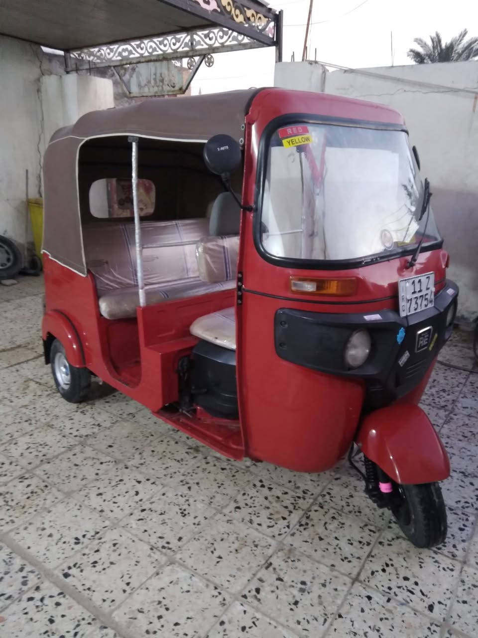 اللهم صلِّ على محمد وآل محمد سلام عليكم تكتك 22شهر 11تكتك مكفولة كفالة عامة تخم تاير كهربايات شغاله تكتك حلوة مالجناي  بلعافية عله لياخذهة مكينة بوشة وبستن مالشركة تكتك 22 العنوان بغداد حسينيت المعامل الحسينية مالمعامل مو مالراشدية هاذ رقمي *********** مامتواجد عله الفيس
