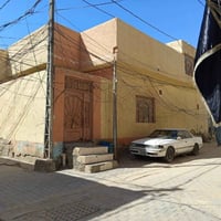 الكوفة شارع الجمهوريه • ١٠٠م • غرفة واحدة