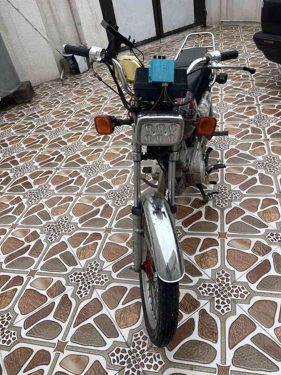 سلام عليكم ماطور للبيع نامي كهربائي شغل كله 
صالنصه رياضي سعر275بي مجال رقم موبايل***********
