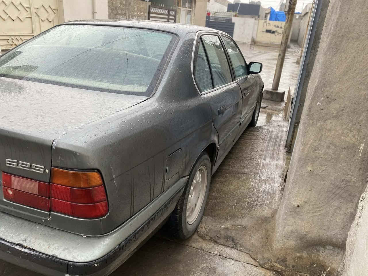 بیئم للبیع. مودیل ٨٩  گیر محرک بشرت  ٥٢٥ فل.  سیارە جاهز بس   ارید سبخ  کوبون بنزین بی  سنەویە کارتونی شرت تحویل. سعر خاس. هاتف *********** ایزا موشرای لات تعبني
