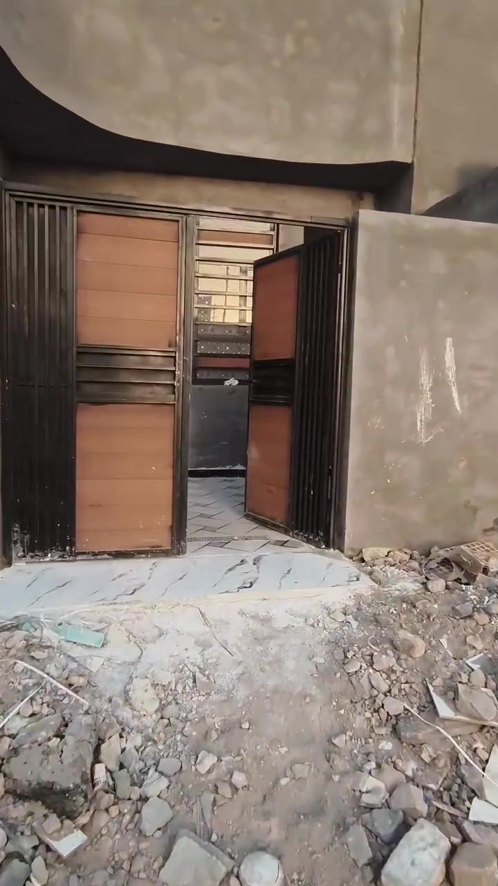 يا الله بيت زراعي 150متر بل سديناويه عله شارع المرطبات بناء جديد طابوك صب كونكريت تستلم 🔑 تفاصيل البيت 
غرفتين وصاله ومطبخ وديوانيه وحمامات داخليه خارجيه 
سعر 75وبي مجال
 للاستفسار ***********

      _______________________________
عندك #بيت للبيع او #للايجار دزلي تفاصيله وسعره ع الخاص بيع وإيجارات سريعه ان شاء الله والتسهيل من الله / تفضلوا خاص اوالاتصال على الرقم التالي 
      _ _ _ _ __***********_ _ _ _  __
                 مكتب الـسـلام للعقار 
‏‪
