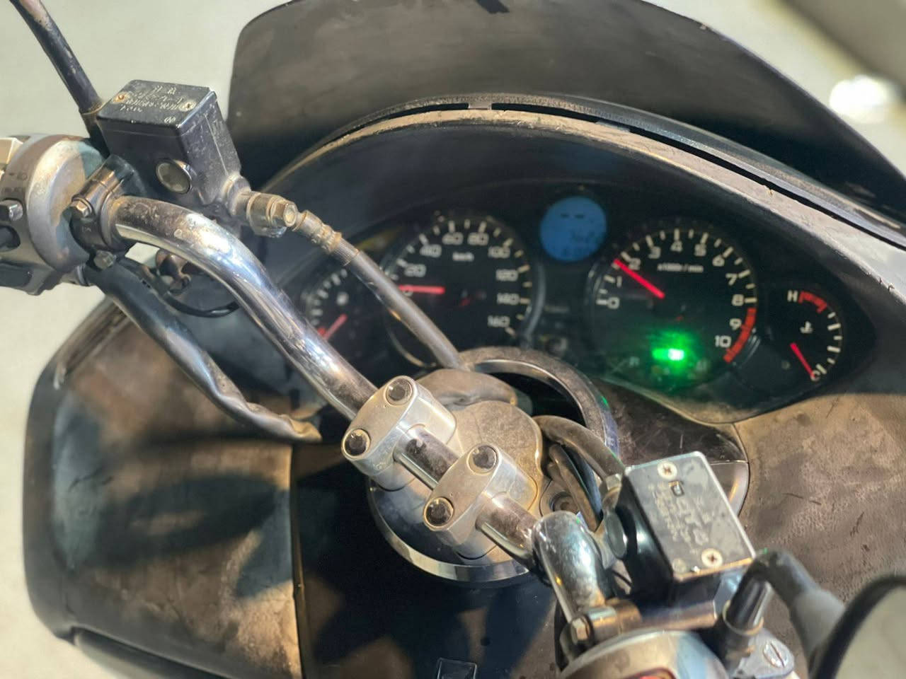 سلام عليكم فورزه 8:0 بصمه سبع كير محرك مكفول مكاني بغداد شعب سعر مليون رقم ***********
