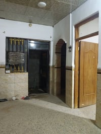 #دار100م_للايجار_شارع_المطار_القديم_قرب_مجمع_الكوثر  غرفتين وصاله ومطب...