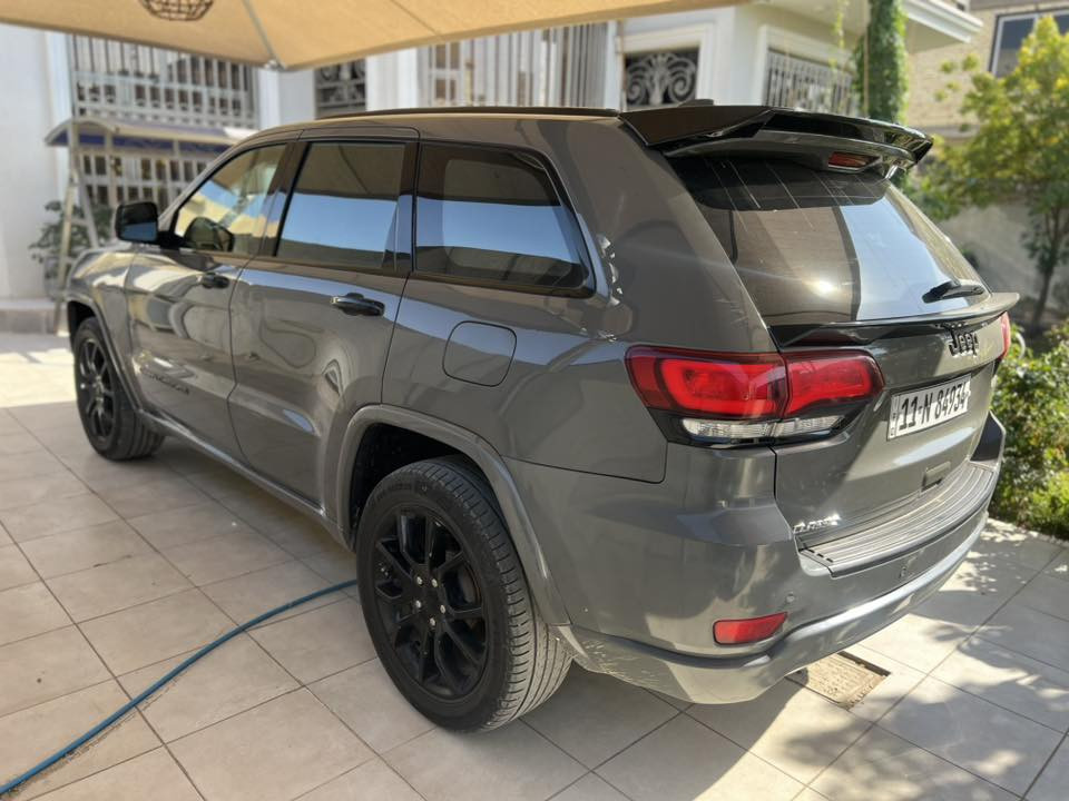 موديل 2020 بلاك توب بأسمي السعر 215
بابل_ناحية الشوملي 
***********
