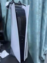 بلي فايف فات اخو الجديد باكيت موجود وياه و يدة اصلية وحتى شاحنة الشركة...