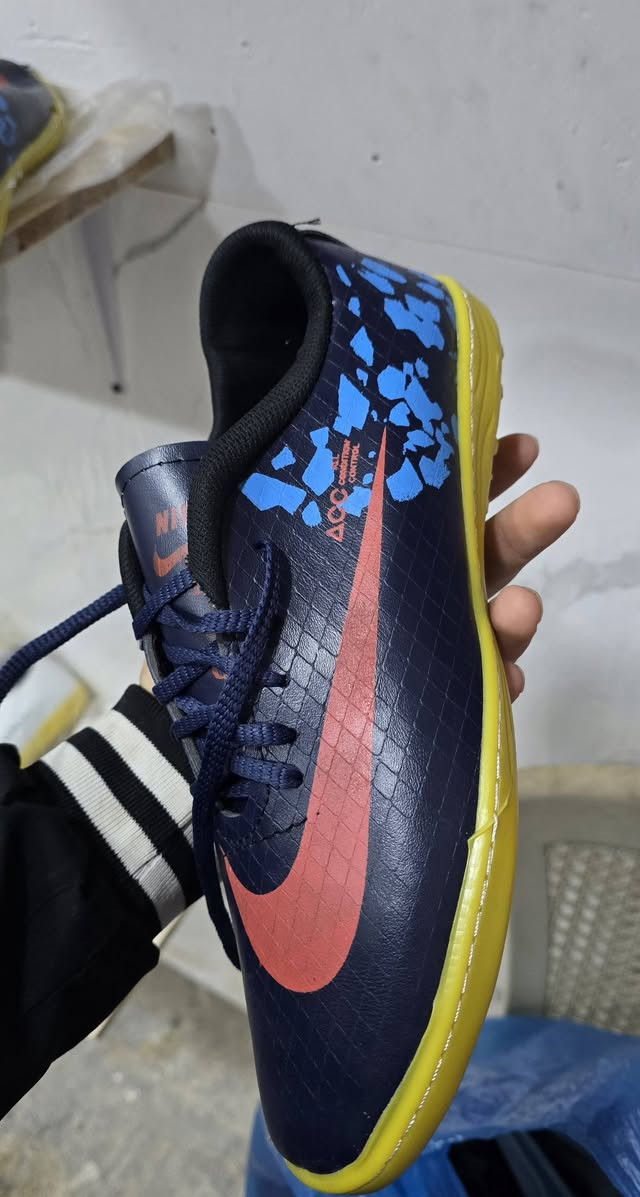 احذيه رياضيه (لابجين ) 
بسعر 5000 بس 
العنوان حديثه حقلانيه قرب محطه تعبئه وقود الحقلانيه مقابل اسواق ابو ليث 1


**إذا كنت صاحب هذا الإعلان وتريد حذفه لأي سبب، رجاءا أرسل رسالة إلى الدعم الفني**