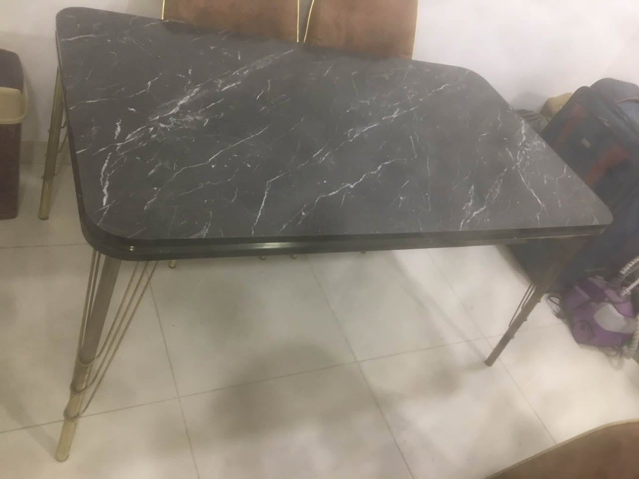 ميز طعام كما موضح بالصور ست كراسي السعر ٦٠ الف بغداد الكرخ


**إذا كنت صاحب هذا الإعلان وتريد حذفه لأي سبب، رجاءا أرسل رسالة إلى الدعم الفني**