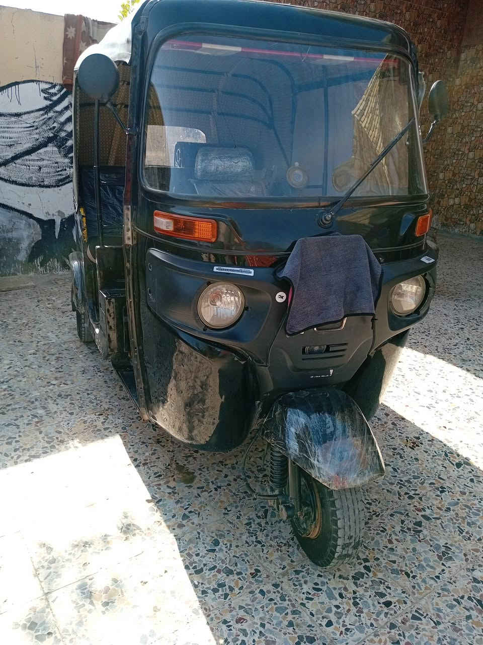 تكتك موديل 20 شهر 10 كشر كفاله بي بس ضربه بلغد فقط محرك مجفت شركه كهربائيات كله شغاله تواير تخم جوبلس دوشمه مفوله منيدك لشارع ربع مذب عليه 
مكاني كوت حي الجهاد 
السعر 6000000 مليون وبيه مجال قليل خابر وتدلل 
***********
