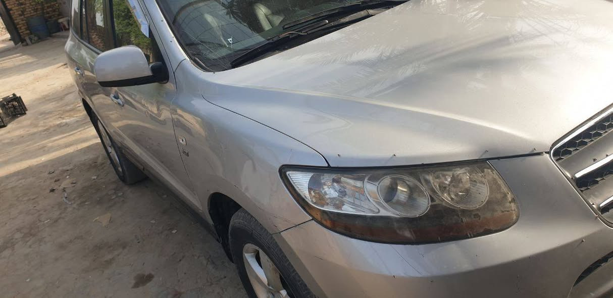 سنتافي مديل 10 متومة سنوية دهوك رقم حديد اصلي .. كلشي بيها مكفول محرك كير تبريد تدفئة كهربائيات شغالة حساس ريمونت جاهزه على اخر حباية فول عد الفتحة كاز السعر 43$ ترهم مرواس حسب القناعة .. كصة جنطة كشر جديد كلش+دواخل .. تليفون ***********
