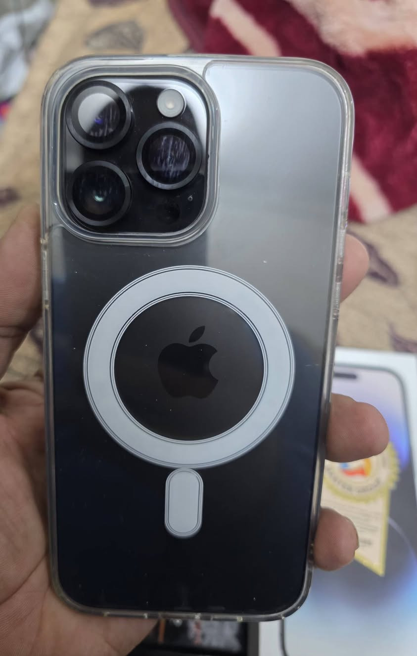 ايفون ١٤ برو ماكس
ذاكرة ٢٥٦
مكفول من كولشي شخط مابيه 
بطارية ٨٠٪
لاصق شاشه وحماية عدسات وتغليف ظهر وياه احتياط 
للبيع فقط بدون مراوس  العنوان بابل


**إذا كنت صاحب هذا الإعلان وتريد حذفه لأي سبب، رجاءا أرسل رسالة إلى الدعم الفني**