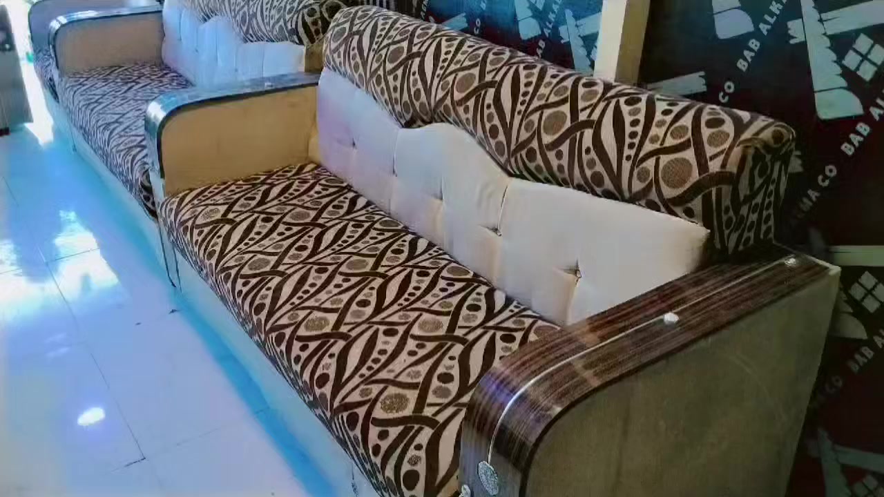 تخم قنفات عشر مقاعد خمس قطع نضافه 90% نضيف
السعر 275 مكاني القبله شارع المدارس


**إذا كنت صاحب هذا الإعلان وتريد حذفه لأي سبب، رجاءا أرسل رسالة إلى الدعم الفني**