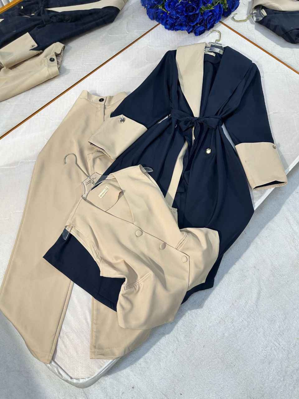 ❤️ ﷽

الكولكشن الرمضاني يبدأ من هنا 💐 

ووصل الجمال وترند الموسم😍❤️

طقم ٣ قطع 
الخامة دابل تركي 

قياس   38 40 42 44 46 48

السعر ٤٥ كركوك, العراق


**إذا كنت صاحب هذا الإعلان وتريد حذفه لأي سبب، رجاءا أرسل رسالة إلى الدعم الفني**