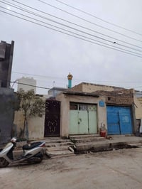 بيت للبيع • ٢٧٠م • خلف بنزين خانه