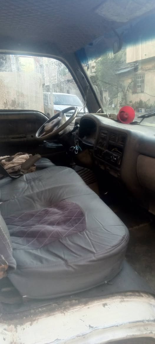 يا الله سلام عليكم ورحمه الله وبركاته كيه فنتيره رقم بغداد انكليزي صار شهر من شديناء  سياره مال خبزه حلوه شواصي مكفوله محرك وكير خير من الله سعره 51 وبيه مجال حك الجيه مكانه بغداد شارع حيفاء قرب مقهى بيروتي مديل 97 بسمي ***********
