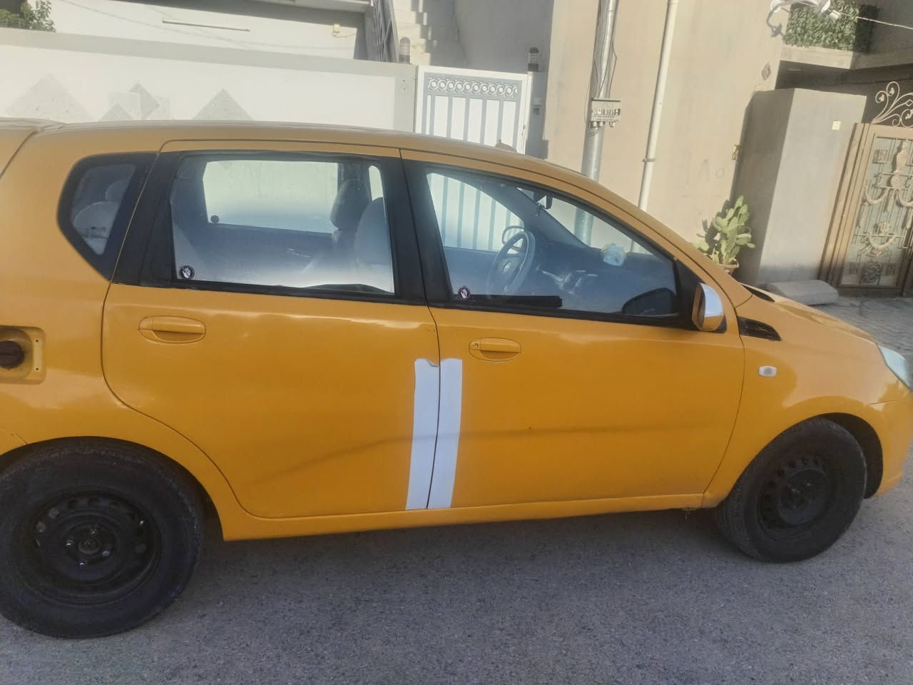 افيو 2009 رقم انكليزي سنوية لل 29 ضررها باب سايق امبدل وبيها معجون سعر 42 مكاني كركوك سيارة محورة محرك وكير كورلا
اتصل ***********
