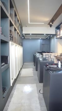 متوفرة • الديوانية • مكنسة كهربائية