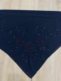 جرجيت خافيار • تطريز يدوي • قياس١٤٠