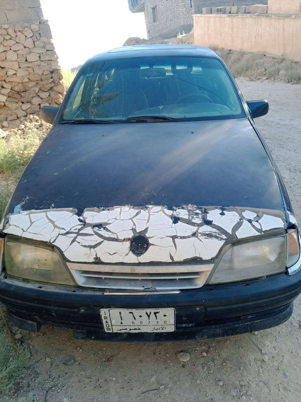 السلام عليكم للبيع او مراوس
اوميكا 92 محرك 2000 جديد كير محرك اكسل بشرط 
السياره باسمي شغاله وتمشي وترايك وين متريد
السياره حلوه بس يرادلها ترتيب 
سعره 18وبيها مجال بسيط
للستفسار ***********
             ***********
