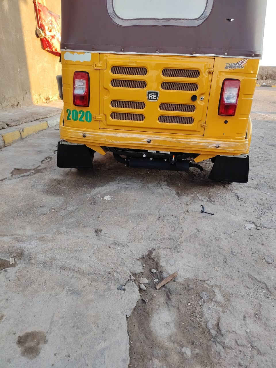 تكتك لبيع موديل 19 شهر 12 يوم 30 رقم 📱 وسنويه تكتك كفاله عامه من شخط ومن الخياس تكتك فول لخير  مكينه لا تنيقيص ولا تبخير ناعمه  تخبل مكان ميسان قضا المجر الستفسار تصل علا رقم 📱 ***********. ***********
