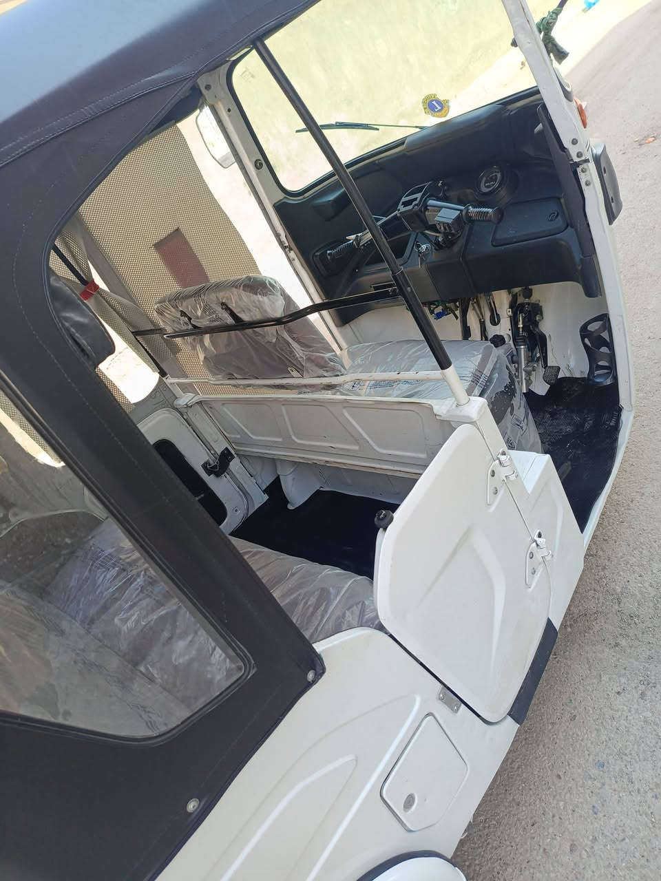 السلام عليكم تكتك البيع موديل 22شهر 11رقم وسنوية تحويل مباشر تكتك كفاله عامه بس الدوس معمره مكاني بغداد حي نصر السعر خاص مامتواجد على الفيس الشراي يخابر ***********
