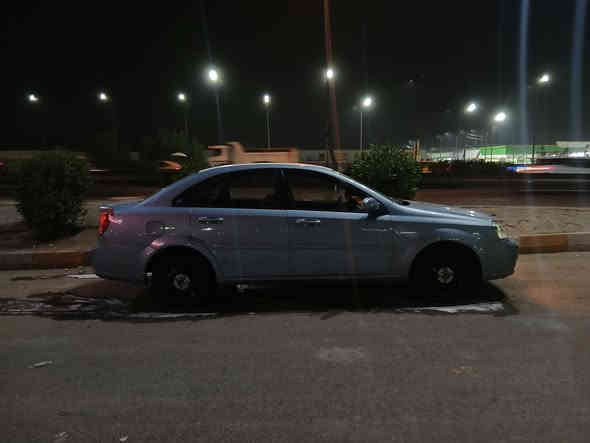 سلام عليكم ابتره موديل 2010 مكينه وكير وصدر جديد وباتري سياره  فقط صبغ جوه تريشه مال باب صبغ فقط لباقي كفاله تخم تاير ويل 14 شاشه تاب لايت زنون هورن بوش سياره جديده رقمي *********** علي مكاني بغداد الامين
