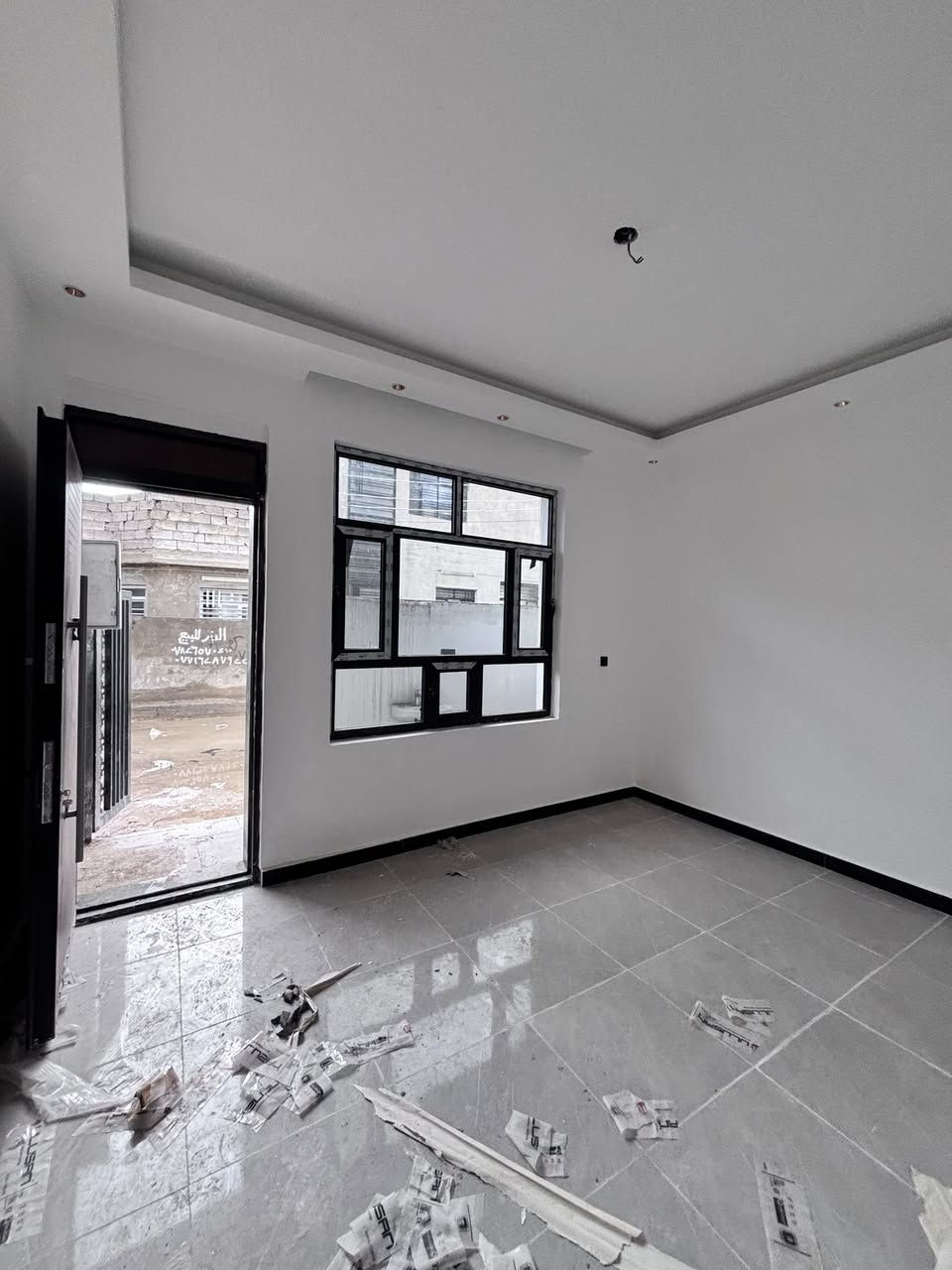 50 م طابقين الدوره البوعيثه السلطان شارع الفلل قريب الشارع العام غرفتين نوم وباقي الملحقات 
***********
