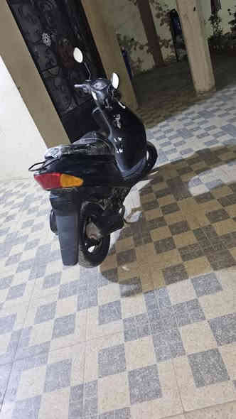 دراجه ساسوكي للبيع دراجه احله من الصور محرك مفتوح السعر 300 وبي مجال بسيط مكاني تكريت صلاح الدين رقم الهاتف ***********
