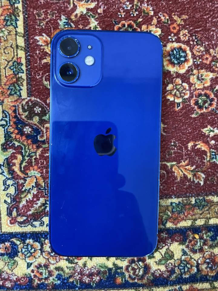 ايفون 12 mine
ذاكرة 128
بطارية وكالة 72
خلل في السماعة الجهاز غير مفتوح 
التواصل ***********
