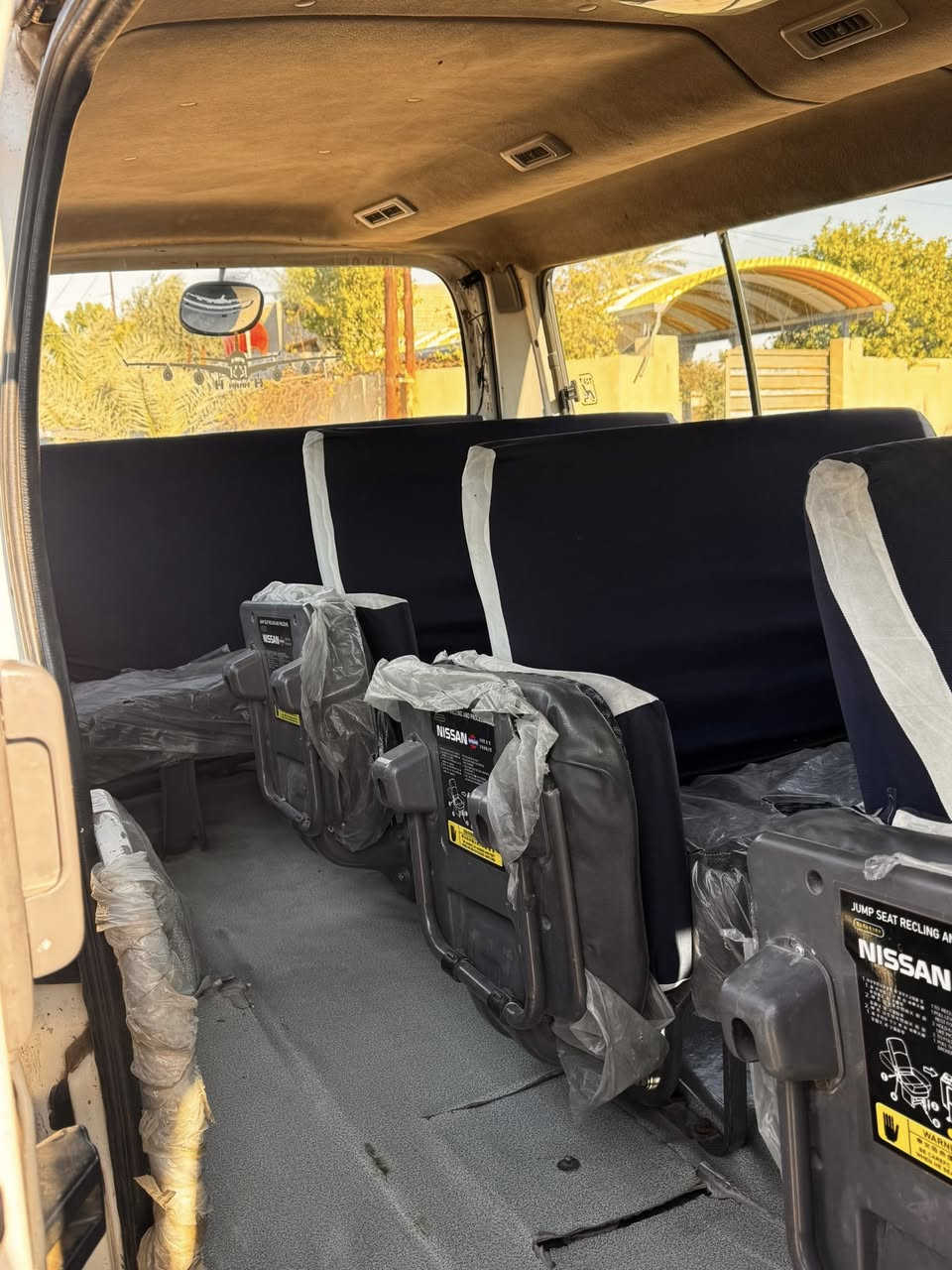 لبيع نيسان 2006  كير ومحرك تيوته هايسه تخم تاير جديد دوشمه جديده سياره جهازه رقم ***********/***********
